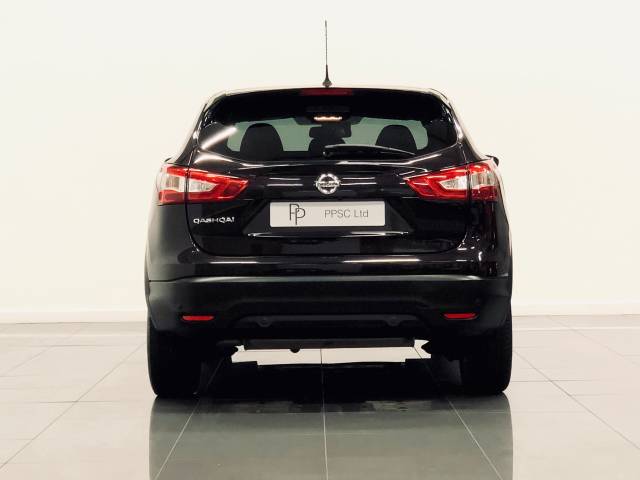 2014 Nissan Qashqai 1.2 DiG-T Acenta Premium 5dr