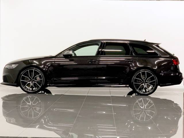 2017 Audi RS6 4.0T FSI Quattro RS 6 Performance 5dr Tip Auto