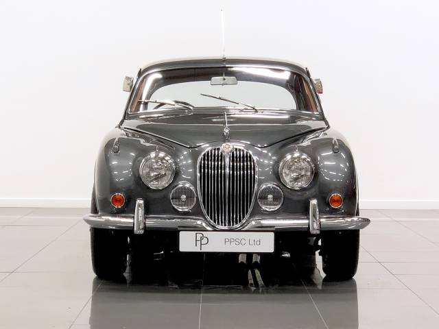 1967 Jaguar Mark II 3.4