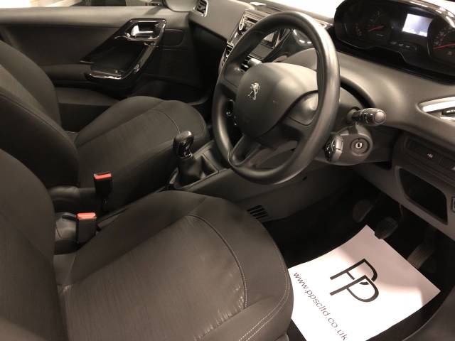 2013 Peugeot 208 1.4 HDi