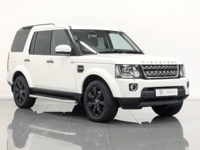 Land Rover Discovery 3.0 SDV6 SE Tech 5dr Auto Estate Diesel Polaris White