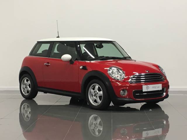 Mini Hatchback 1.6 Cooper [122] 3dr Hatchback Petrol Chili Red