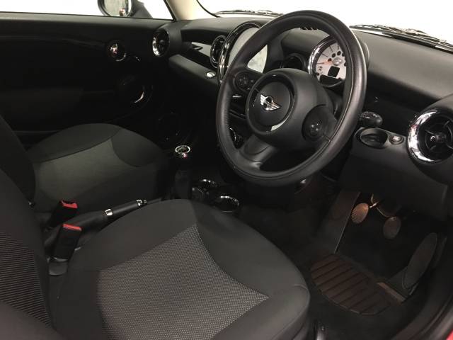 2010 Mini Hatchback 1.6 Cooper [122] 3dr