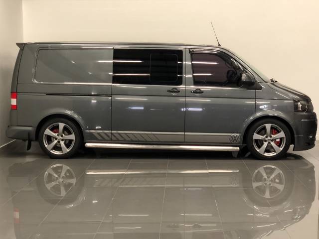 2011 Volkswagen Transporter 2.0 BiTDI 180PS Kombi Van