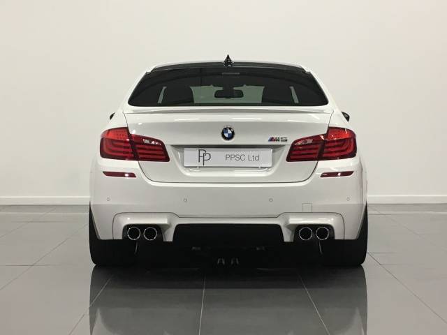 2012 BMW M5 4.4 M5 4dr DCT