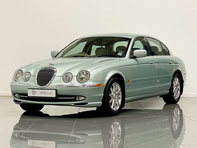 2000 Jaguar S-Type 3.0 V6 4dr