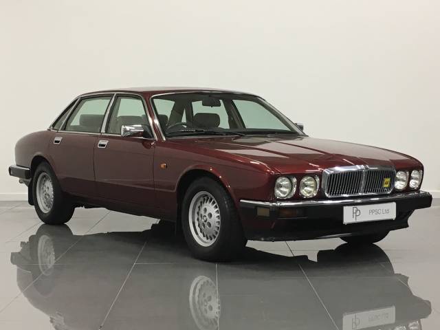 Jaguar Xj6 3.2 Auto Saloon Petrol Cranberry