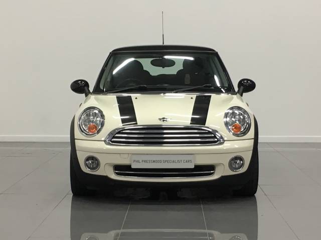 2010 Mini Hatchback 1.6 Cooper [122] 3dr