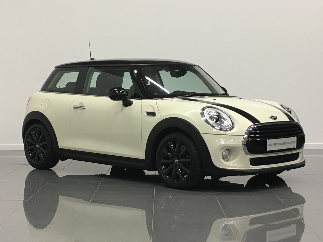 2016 Mini Hatchback