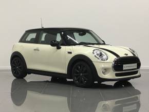 MINI HATCHBACK 2016 (16) at Phil Presswood Specialist Cars Brigg