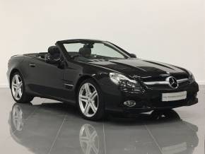 MERCEDES-BENZ SL CLASS 2011 (61) at Phil Presswood Specialist Cars Brigg