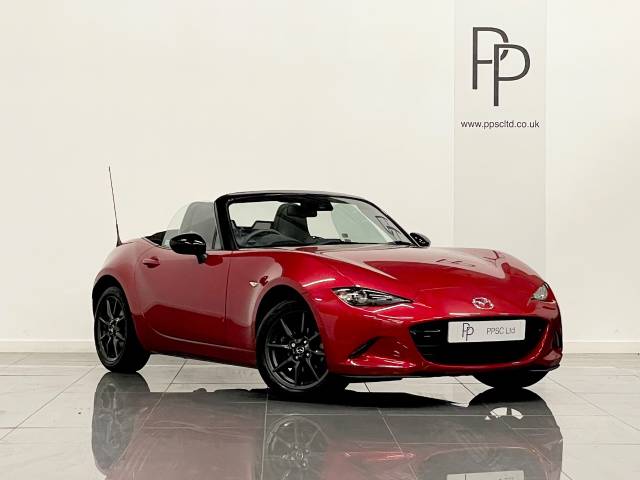 Mazda MX-5 1.5 Sport Nav 2dr Convertible Petrol Red