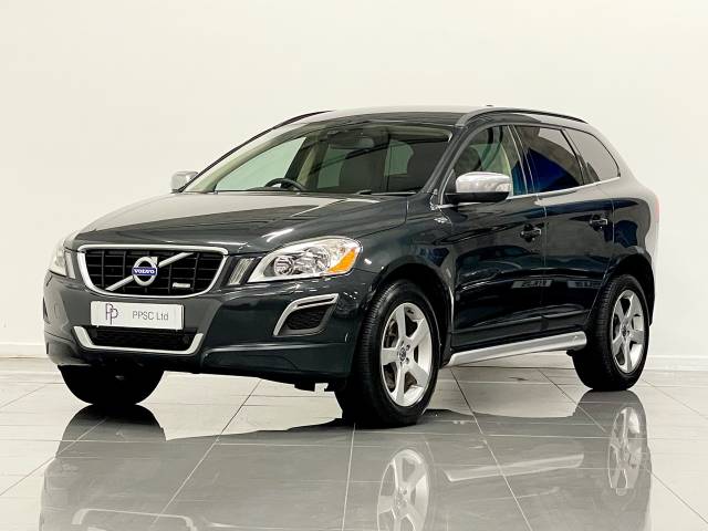 Volvo XC60 2.4 D5 [215] R DESIGN 5dr AWD Geartronic Estate Diesel Metallic Grey