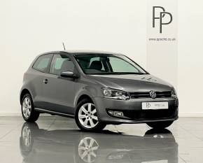 VOLKSWAGEN POLO 2014 (14) at Phil Presswood Specialist Cars Brigg