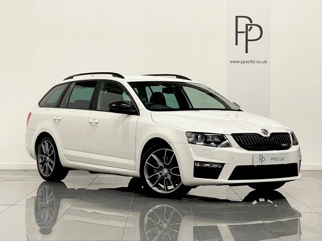 Skoda Octavia 2.0 TDI CR vRS 5dr Estate Diesel White