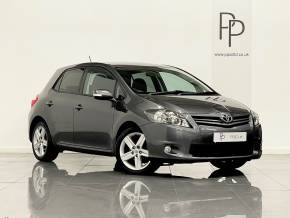 TOYOTA AURIS 2011 (11) at Phil Presswood Specialist Cars Brigg