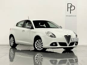 ALFA ROMEO GIULIETTA 2015 (15) at Phil Presswood Specialist Cars Brigg