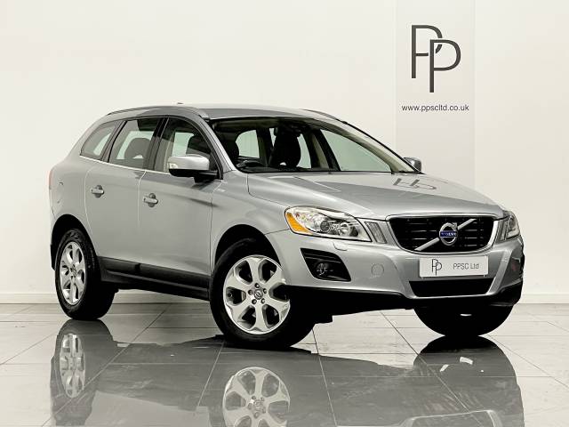 Volvo XC60 2.4 D5 [205] SE Lux Premium 5dr AWD Geartronic Estate Diesel Silver